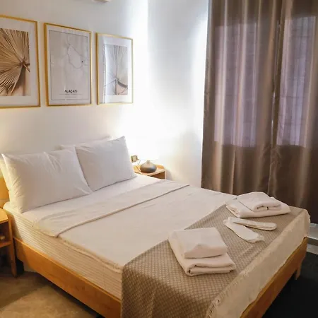 Limoni Alacati Hotel *